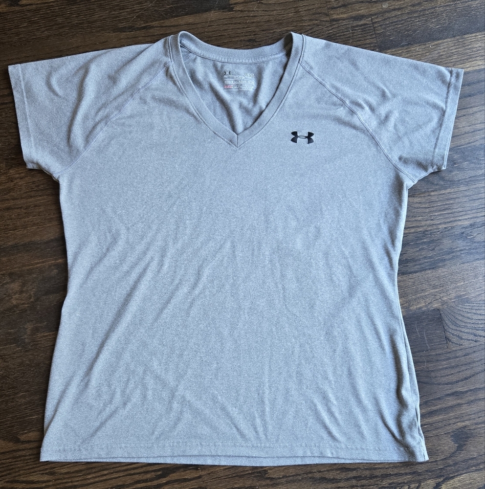 Women's Under Armour Gray V-Neck T-Shirt